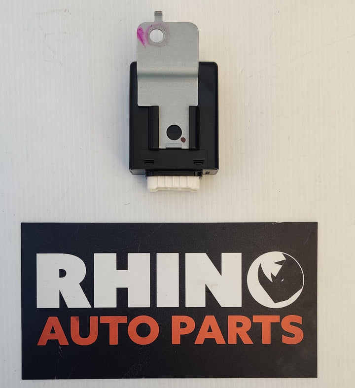 2017 Hyundai Accent RB - Flasher/Hazard Relay PN: 955501R500