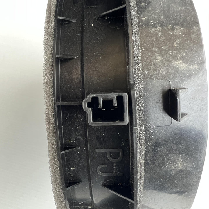 2021 Toyota Hiace VI H300 GDH300 - Speakers