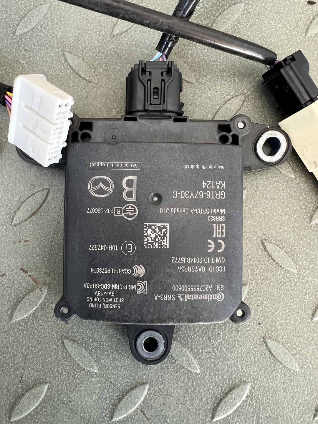 2017 3 BN - Rear Parking Sensor