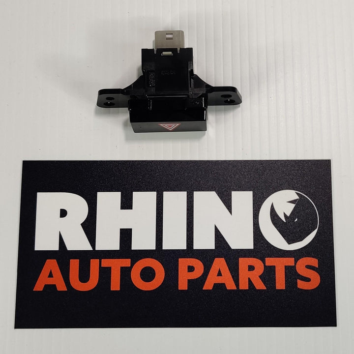 2015 -
  2021
  Mitsubishi
  Outlander
  Black Edition
  Flasher/Hazard Relay