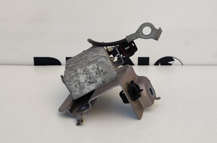 2007 IS GSE20R - Fuel Pump Resistor Module