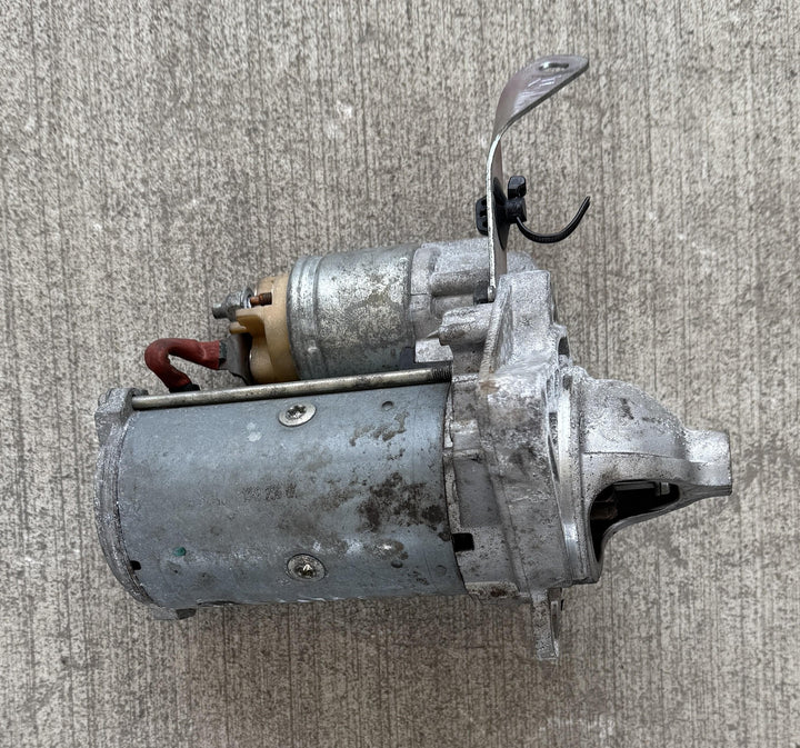 2015 -
  2021
  Nissan
  Navara
  ST
  Starter Motor
