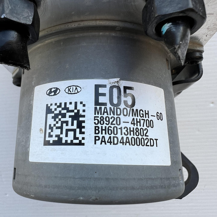 2020 Hyundai iLoad TQ - ABS Pump/Modulator PN: 589204H700