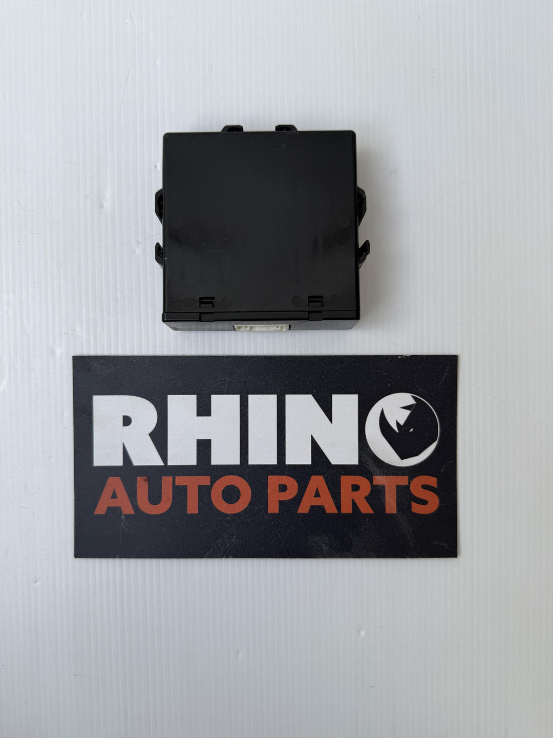 2015 -
  2021
  Nissan
  Navara
  ST
  Electronic Module
  284964JD0B