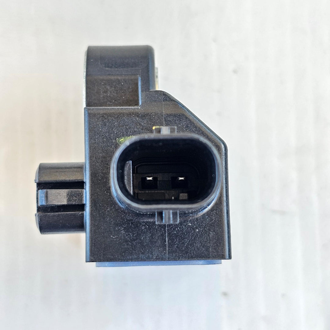 2022 Isuzu MU-X - Airbag Sensor PN: 8983475161