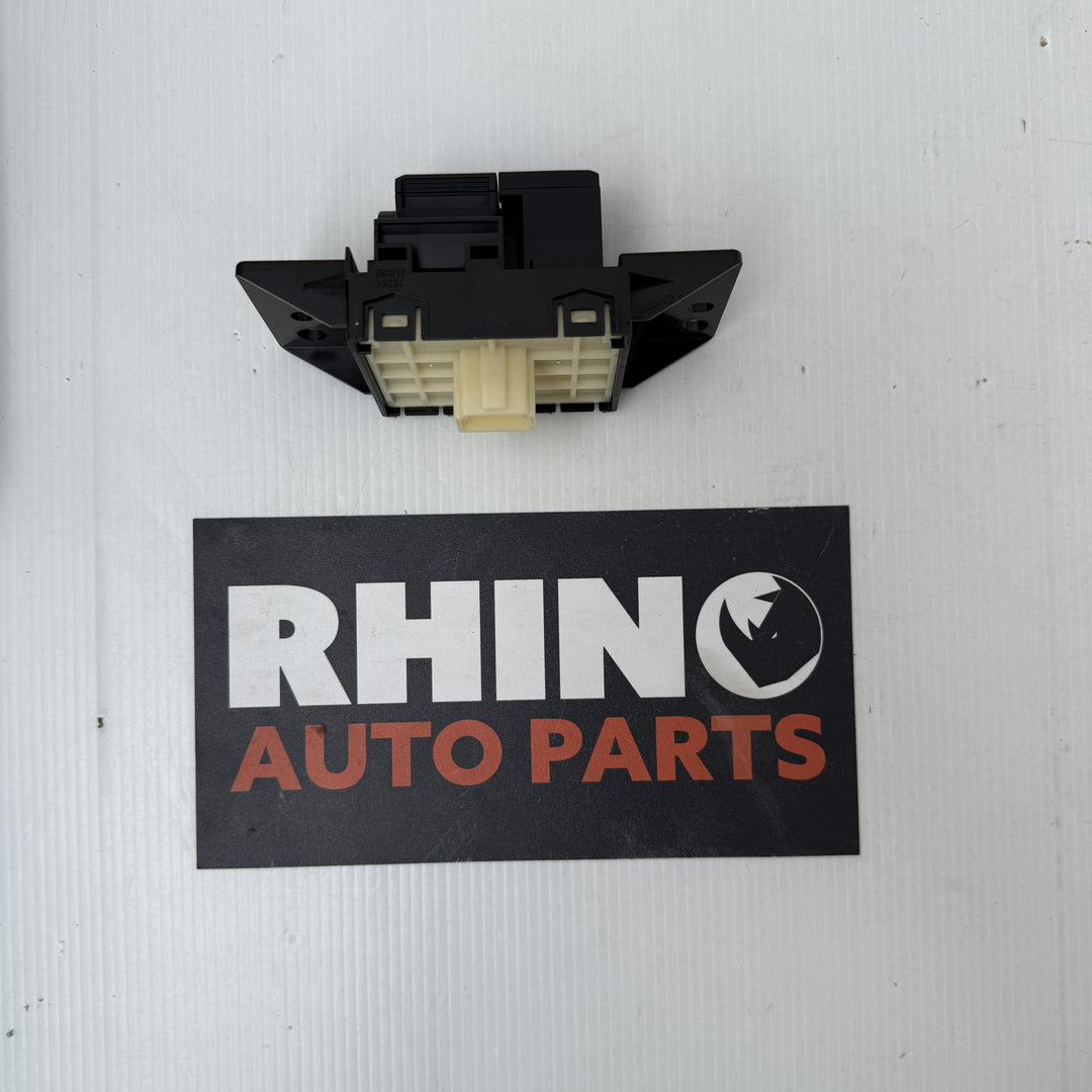 -
  
  Toyota
  Corolla
  Hybrid
  Handbrake Switch