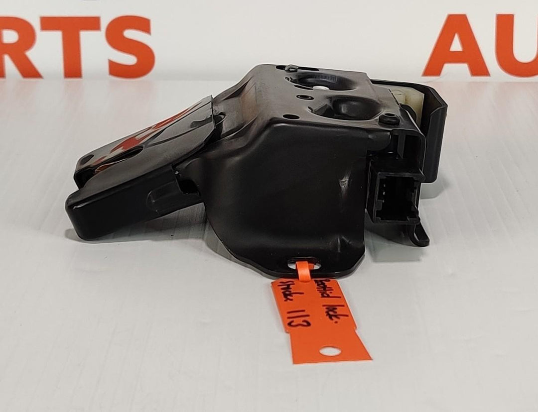 2006 -
  2017
  Holden
  Commodore
  VE
  Bootlid Lock
  92159082