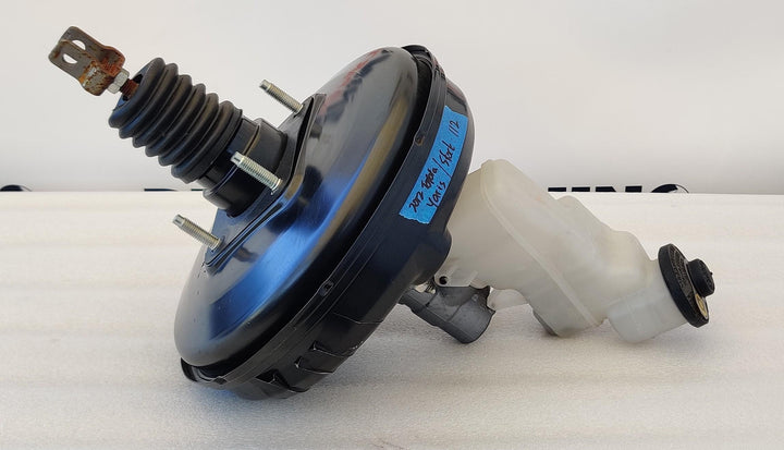 2011 -
  2019
  Toyota
  Yaris
  YRS
  Brake Booster
  3101018630