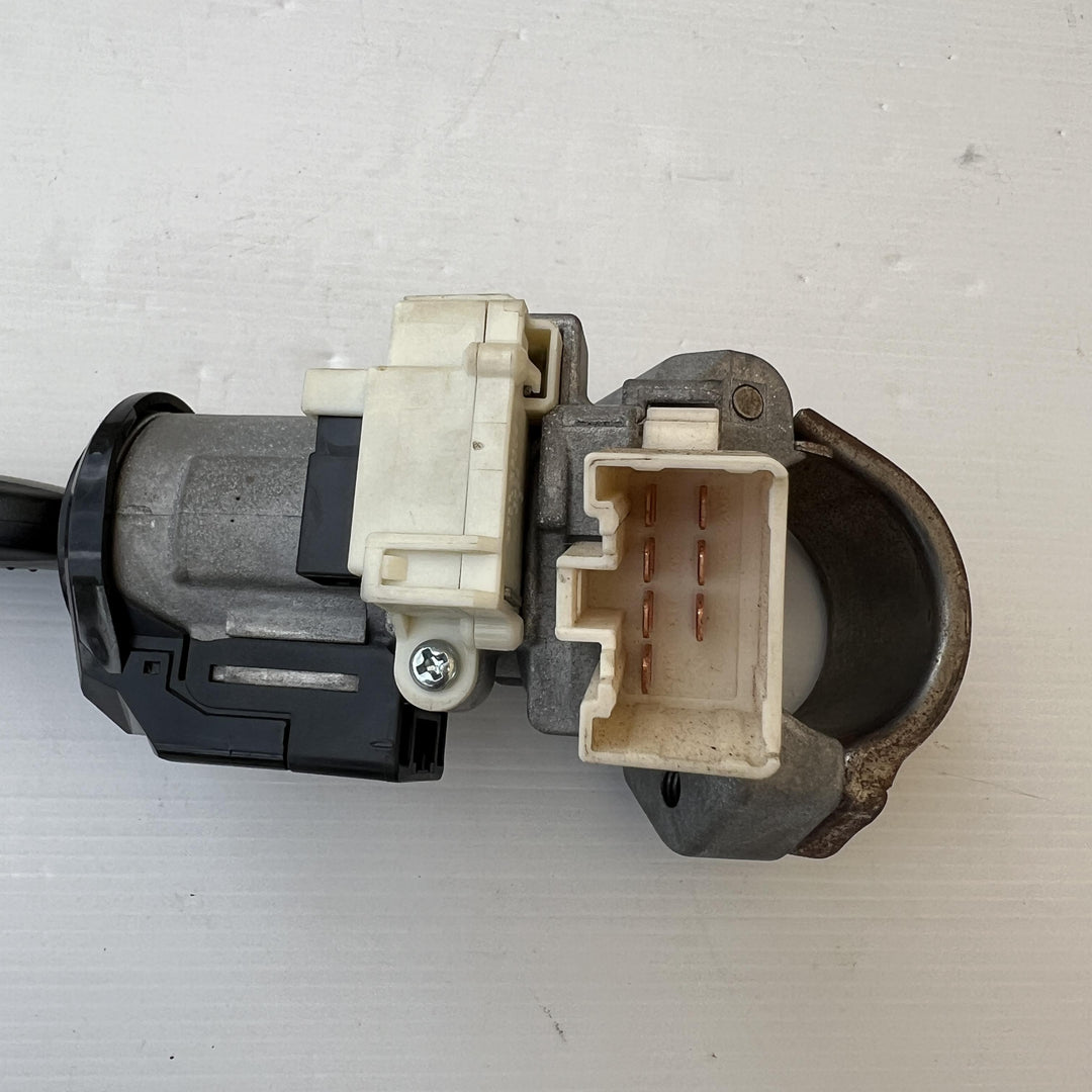 2019 Toyota Yaris - Ignition With Key PN: 8978212040