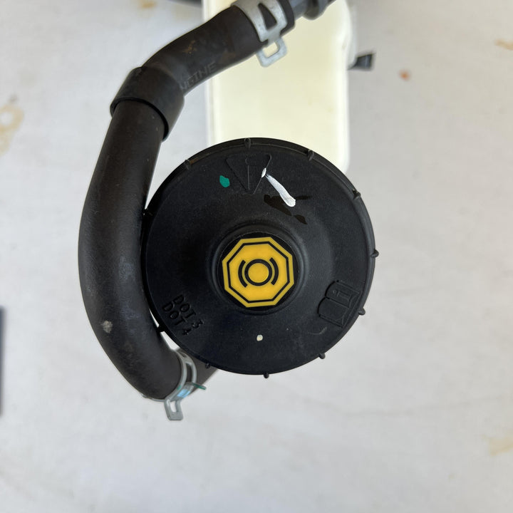 2017 Honda Civic FK FK4 - Brake Booster