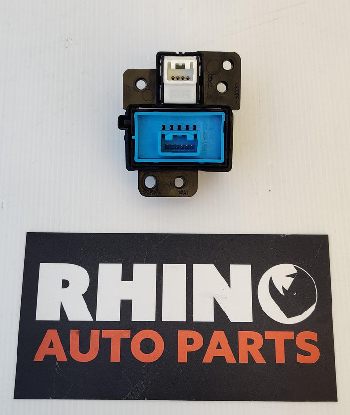 2007 IS GSE20R - Interior Light Switch