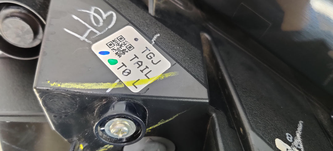 2017 -
  2021
  Honda
  Civic
  RS
  Left Taillight