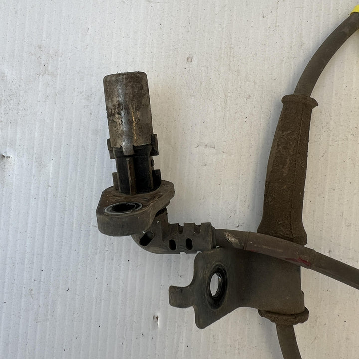 2007 -
  2021
  Hyundai
  iLoad
  Cargo
  Right Front ABS Sensor