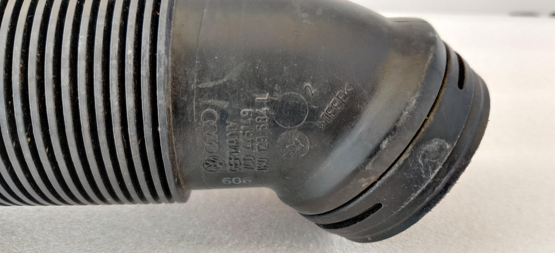 2004 -
  2013
  Audi
  A3
  Sportback Ambition
  Air Cleaner Hose
  1K0129684L