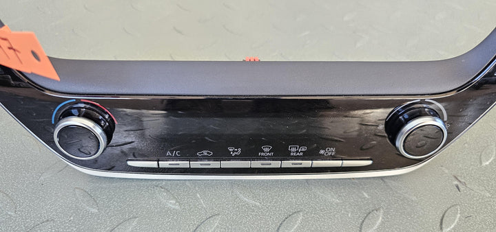 2021 Toyota Corolla MZEA12R - Heater/AC Controls PN: 5590012F80