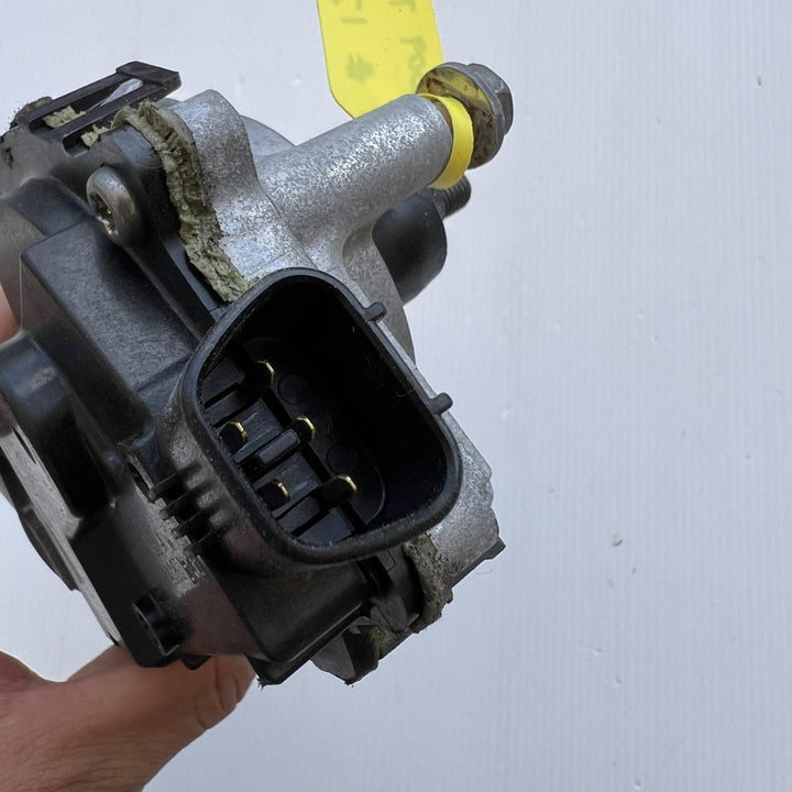 2007 -
  2013
  Toyota
  Corolla
  
  Wiper Motor
  851101A080