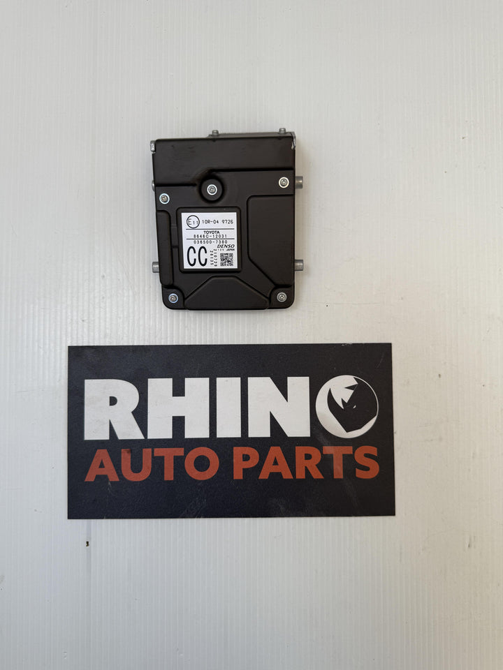 -
  
  Toyota
  Corolla
  Hybrid
  Front Camera
  8646C12031