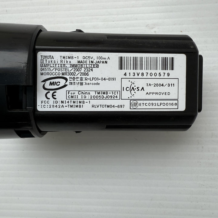 -
  
  Lexus
  GS300
  
  Start Button