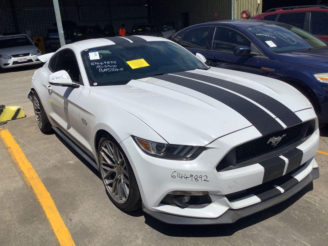 2016 Ford Mustang GT - Number Plate Lamp