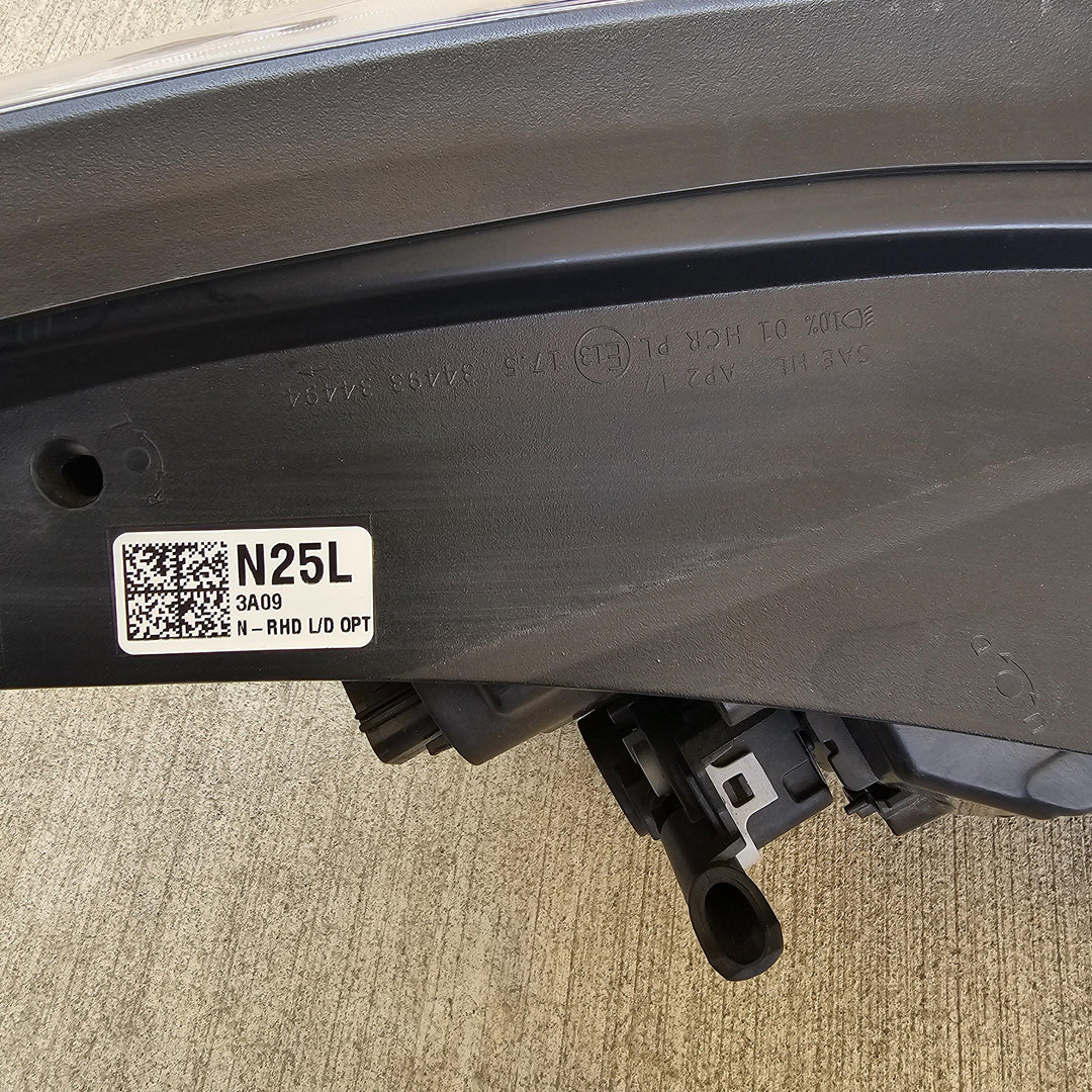 2023 Hyundai i30 - Left Headlight PN: 92190G3200