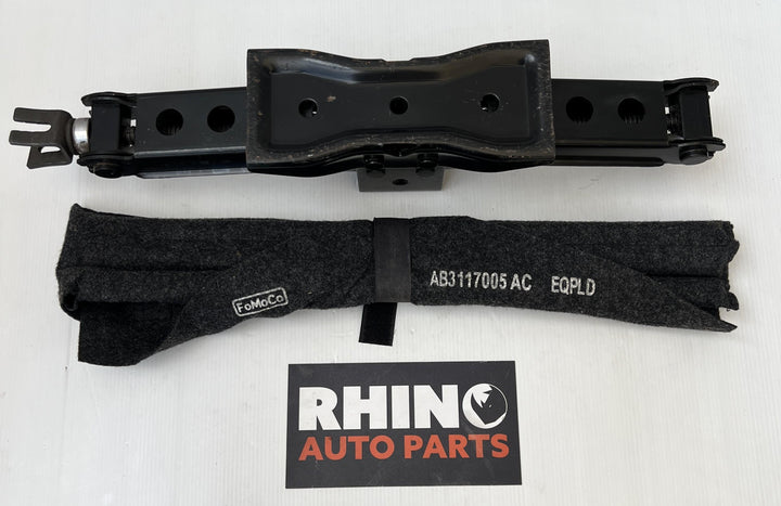 2011 -
  2020
  Mazda
  BT-50
  
  Jack/Tool Kit
  AB3117081BA
