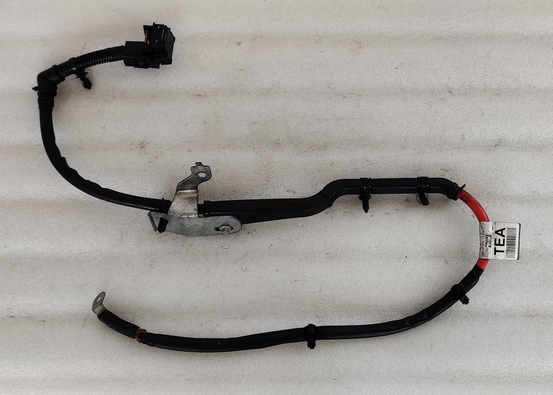 2011 -
  2020
  Mazda
  BT-50
  
  Battery Terminal
  AB3914A099
