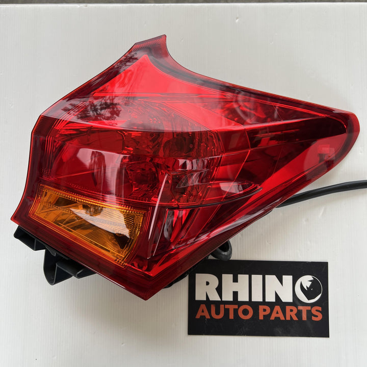 2012 -
  2015
  Toyota
  Corolla
  Ascent
  Right Taillight