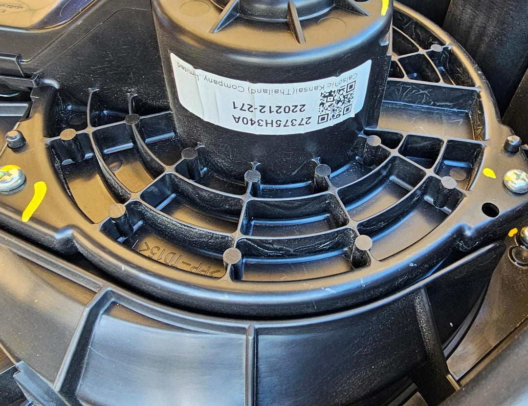 2022 Isuzu MU-X - Heater Core/Box PN: 8975067621