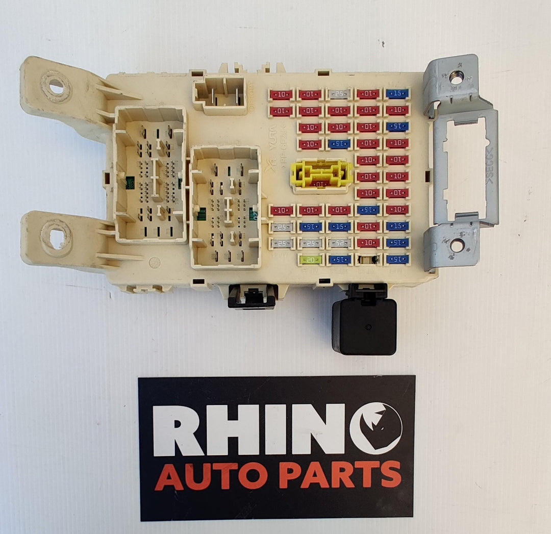 2017 Hyundai Accent RB - Interior Fuse Box PN: 919511R520