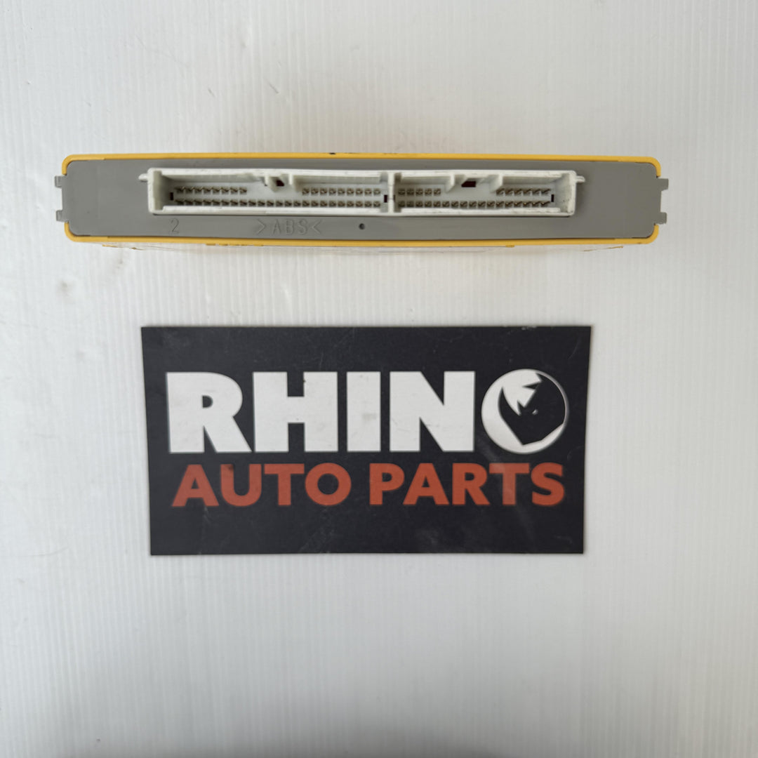 -
  
  Lexus
  GS300
  
  Smart Key Module
  8999030114