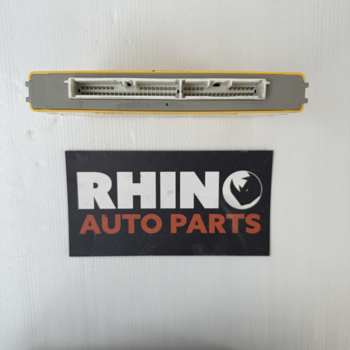 -
  
  Lexus
  GS300
  
  Smart Key Module
  8999030114