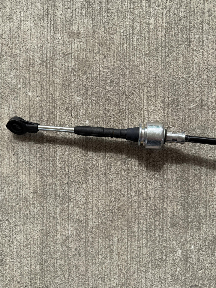 2015 -
  2021
  Nissan
  Navara
  ST
  Cable