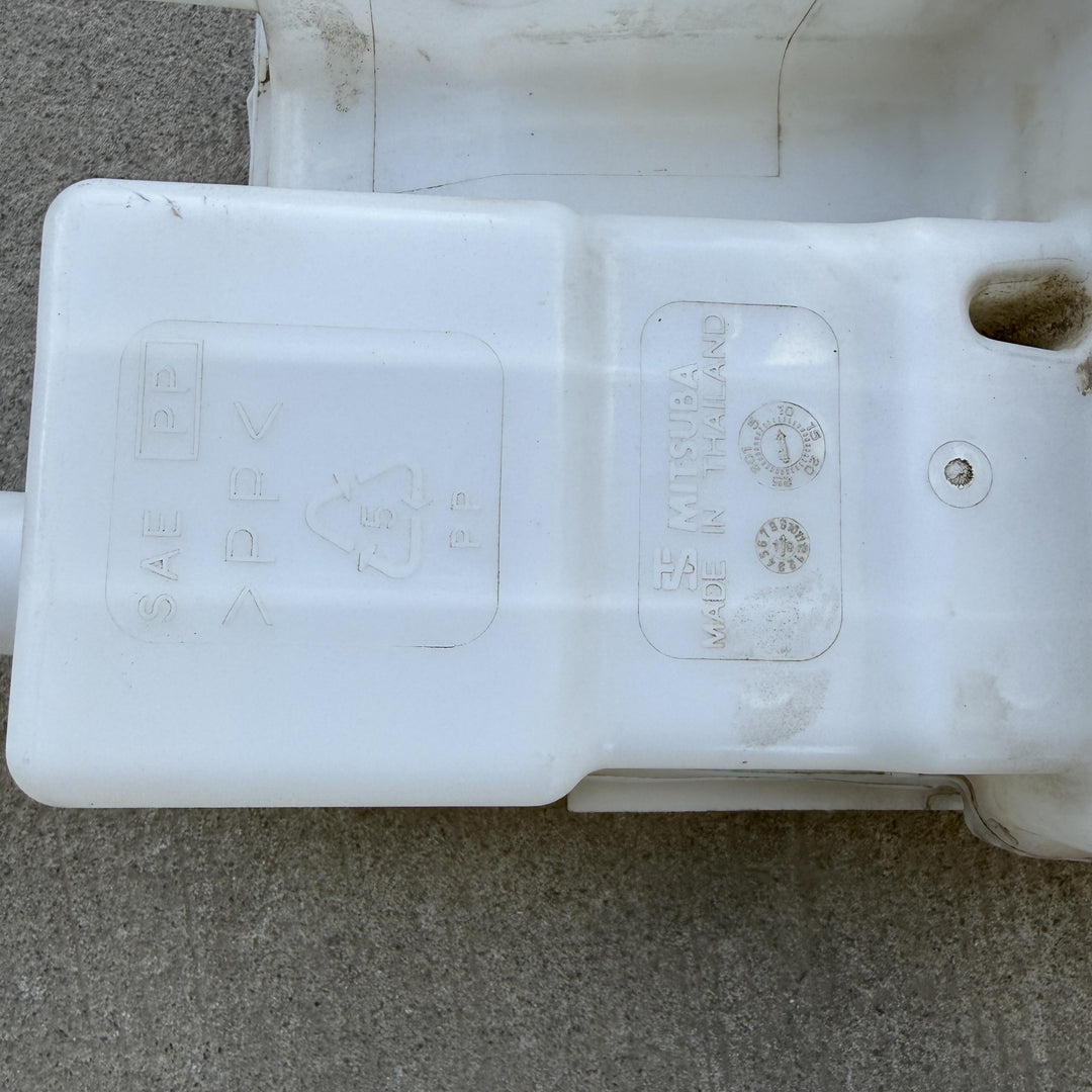 2018-2023 Mitsubishi Triton KL KL1 - Washer Bottle