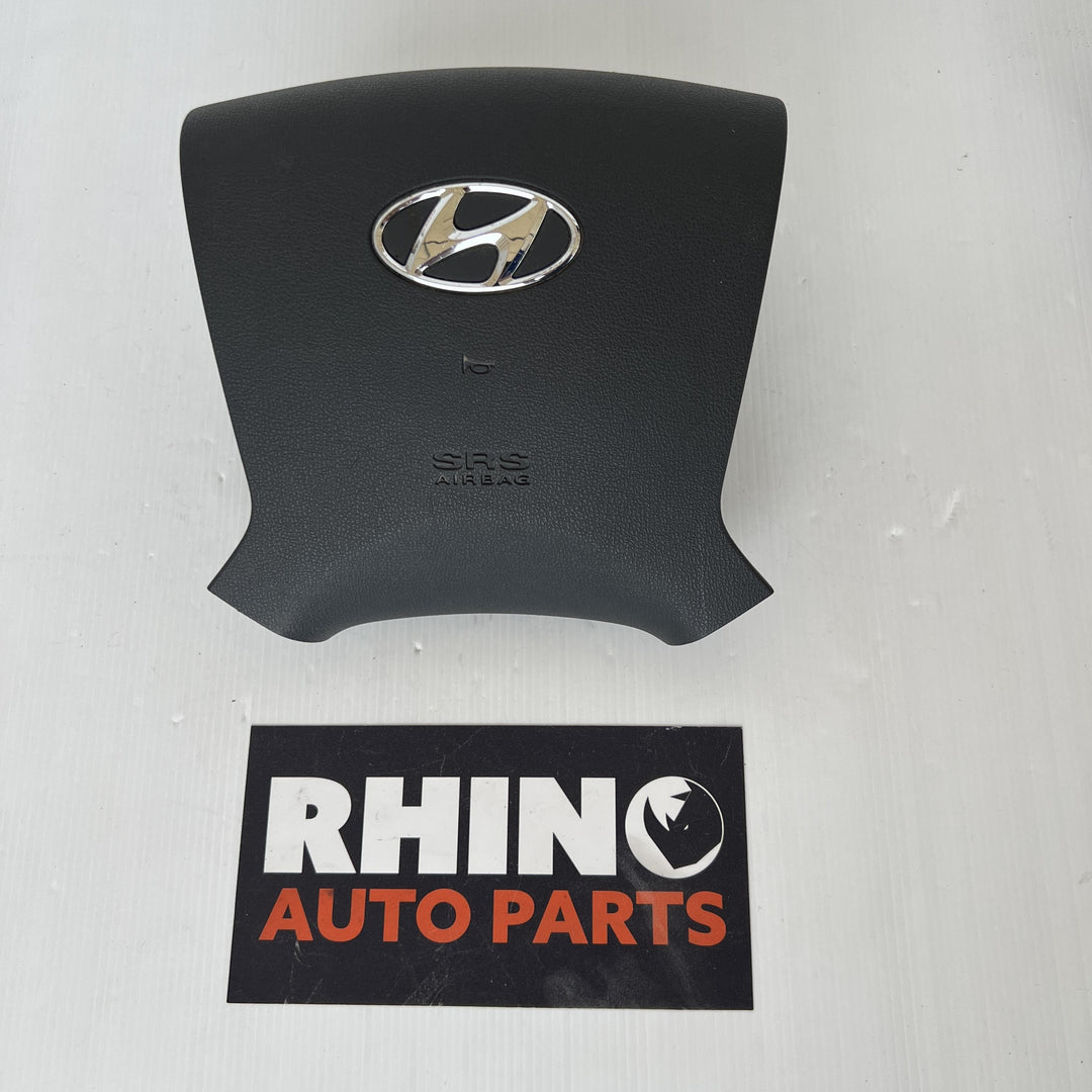 2018 Hyundai iLoad TQ - Right Airbag PN: 569004H500WK