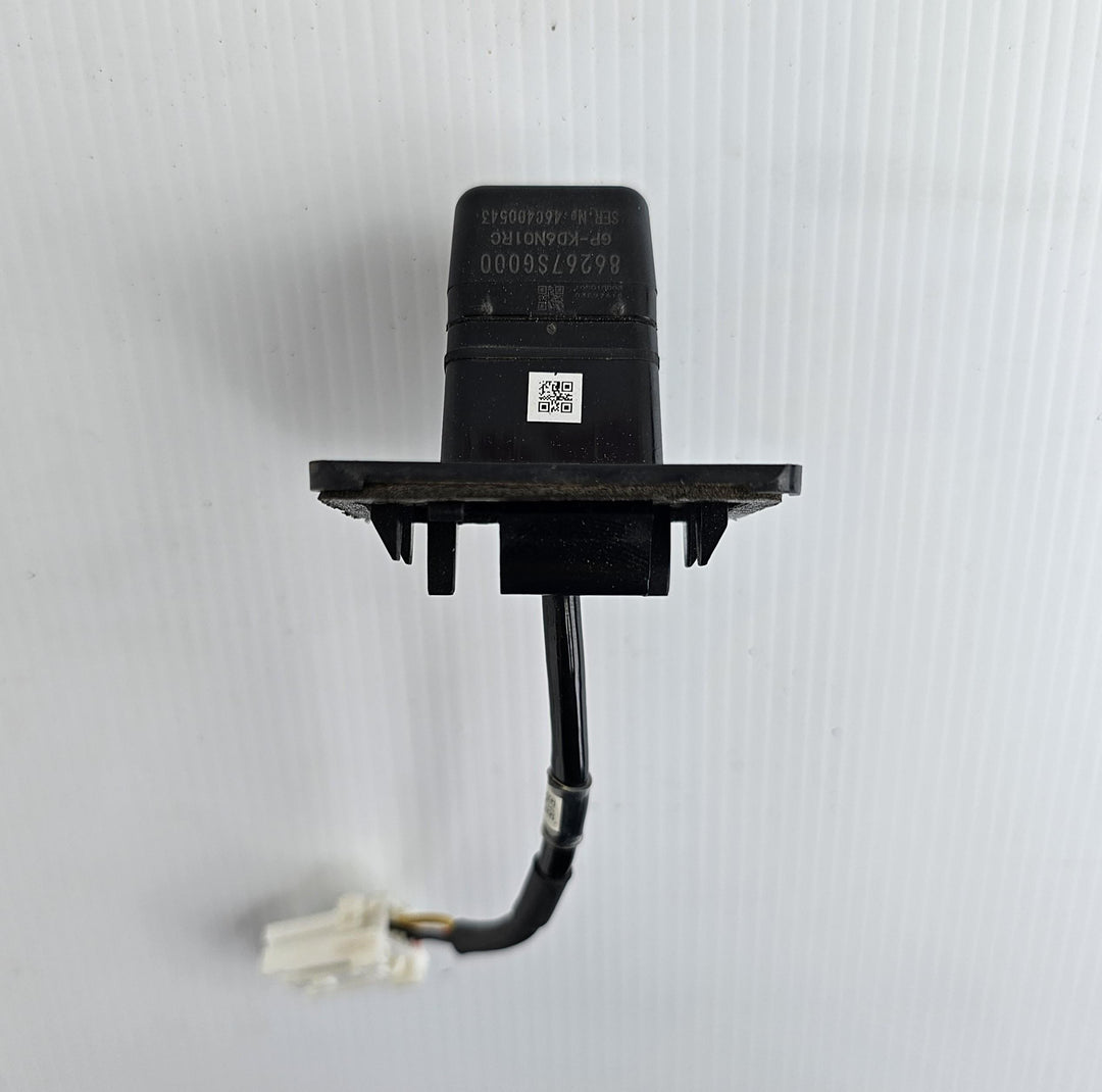 2013 -
  2018
  Subaru
  Forester
  
  Reverse Camera
  86267SG000