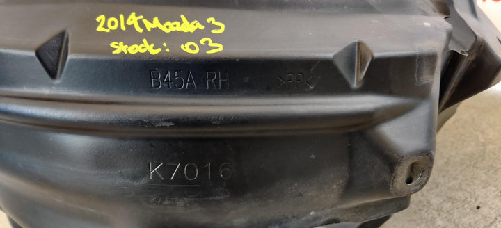 2013 -
  2019
  
  3
  Maxx
  Right Front Guard Liner
  B45A56114