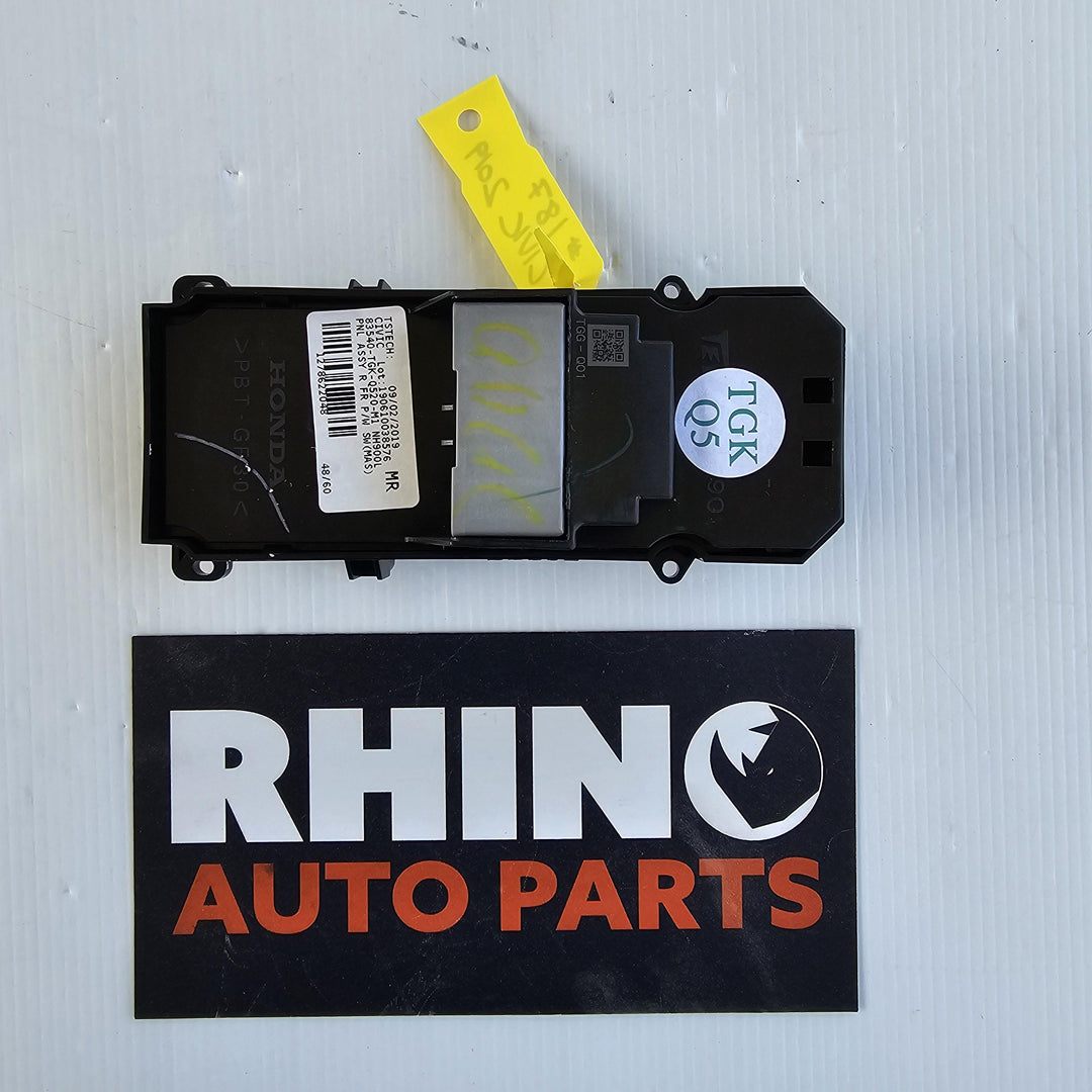 2016 -
  2021
  Honda
  Civic
  VTiLX
  Right Front Window Switch
  83540TGKQ520M1