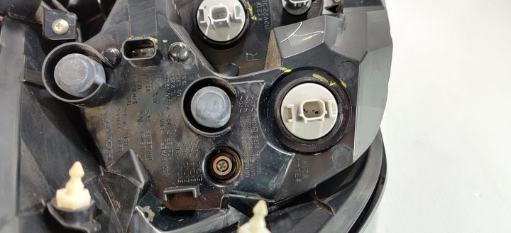 2017 -
  2021
  Honda
  Civic
  RS
  Right Taillight