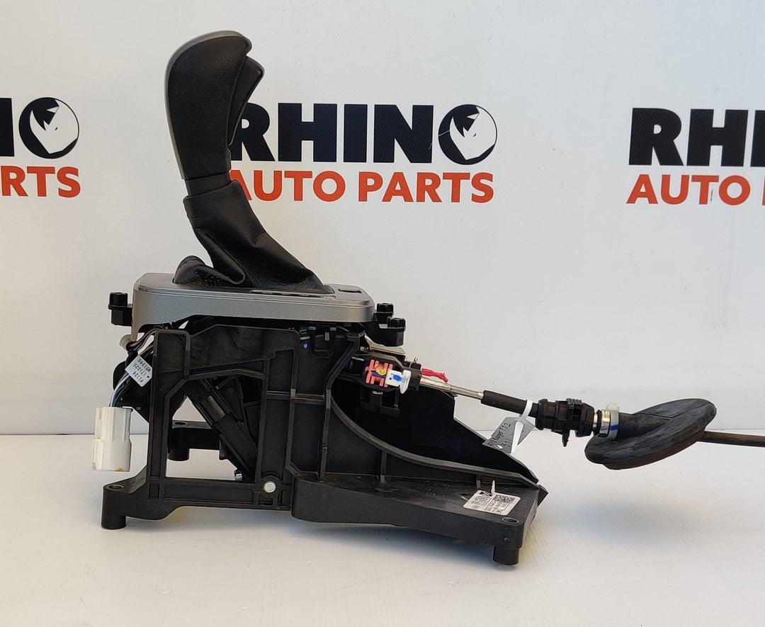 2015 -
  2018
  Ford
  Ranger
  XLT
  Gear Stick/Shifter
  EB3G7K004DD