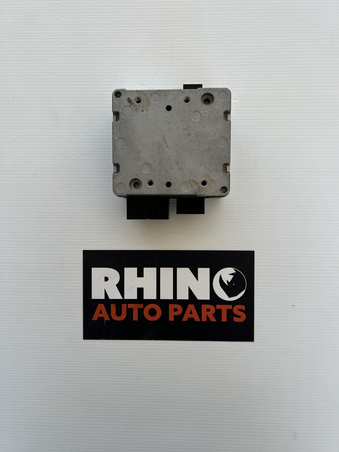 2013 Suzuki Swift IV FZ - Steering Column Control Module PN: 3872068LC