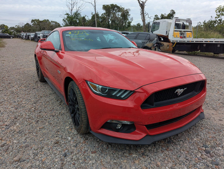 2017 Ford Mustang FM 1FA6P8CF3H5324410 - Left Headlight