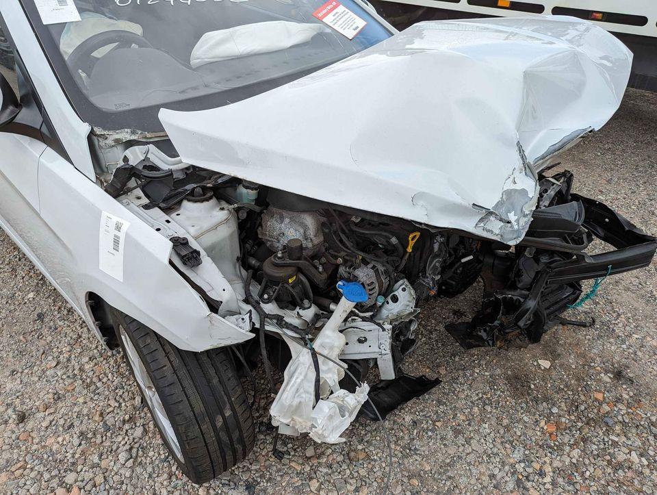 2017 -
  2017
  Hyundai
  Accent
  Sport
  Flasher/Hazard Relay