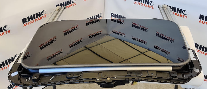 2014 -
  2021
  Subaru
  WRX
  Premium
  Sunroof Assembly