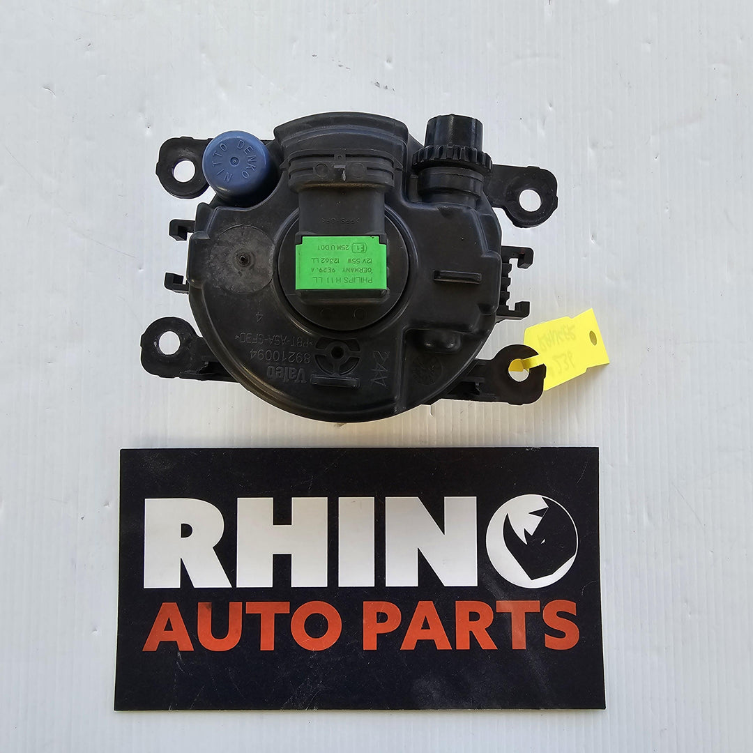 2018 -
  2022
  Ford
  Ranger
  XLS
  Right Fog Light
  4F9315K201AA