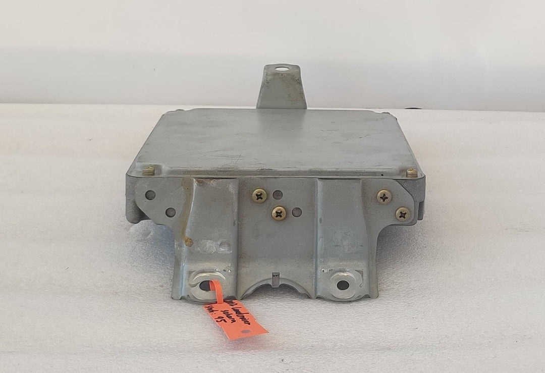 1998 -
  2007
  Toyota
  Land Cruiser
  
  ECU
  896616A260