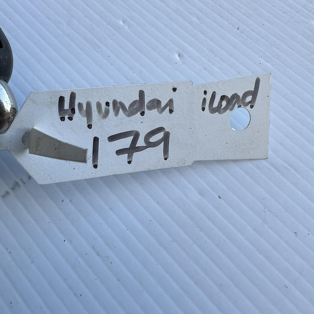 2007 -
  2021
  Hyundai
  iLoad
  Cargo
  Ignition With Key