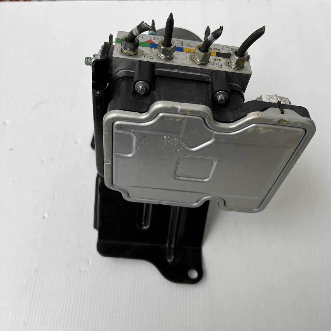 2022 Mazda BT-50 TF - ABS Pump/Modulator PN: 898394764
