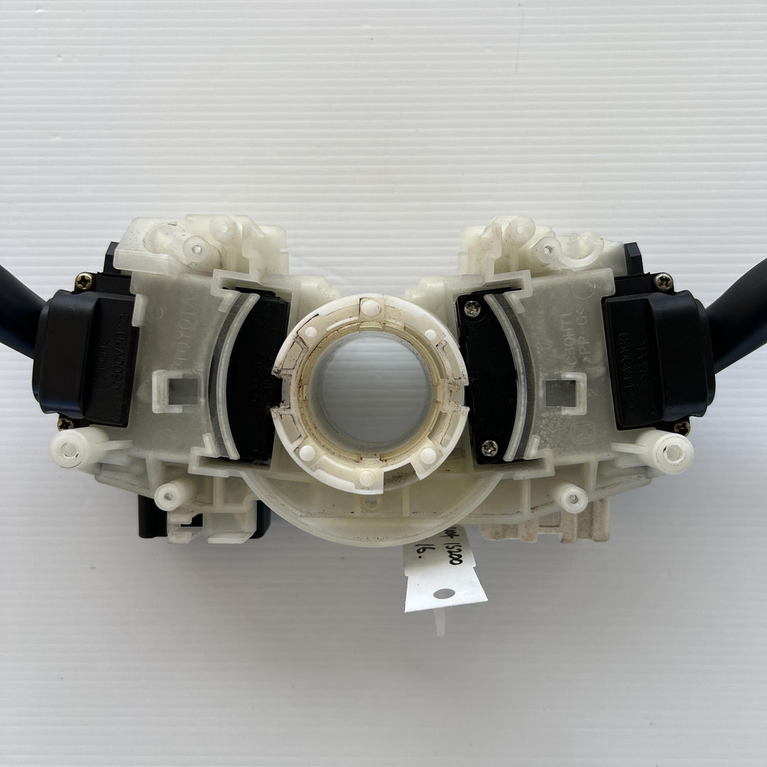 2004 Lexus IS200 E10 - Combination Seat Switch