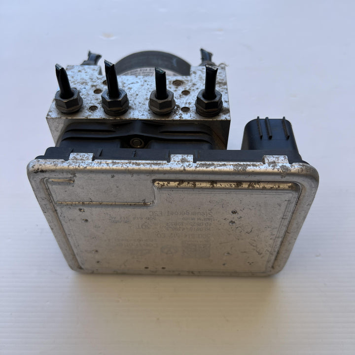 2018 Volkswagen Golf - ABS Pump/Modulator PN: 5Q0614517CQ