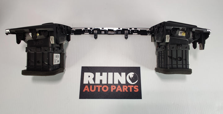 2017 -
  2023
  Kia
  Rio
  S
  Air Vent